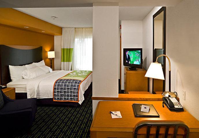 Fairfield Inn And Suites By Marriott Ауґуста Екстер'єр фото